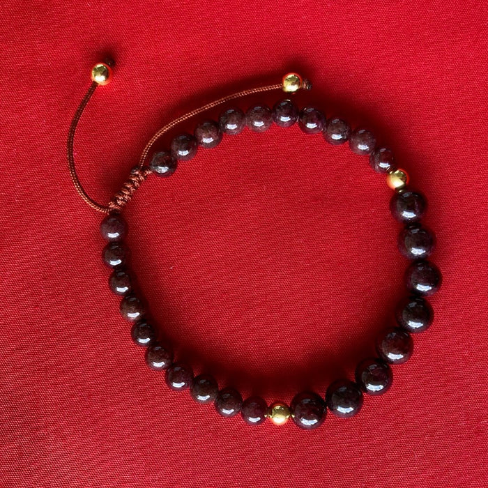 Pulsera Ajustable De Granate De 4 Y 6 mm.